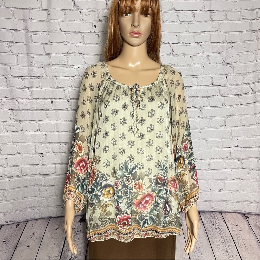 New Tempo Paris Silk Viscose Floral Top Made In Italy Size M/L